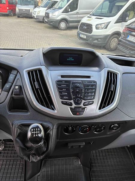 Ford Transit (2015) KLIMA + 9 MÍST - fotka 10 z 14