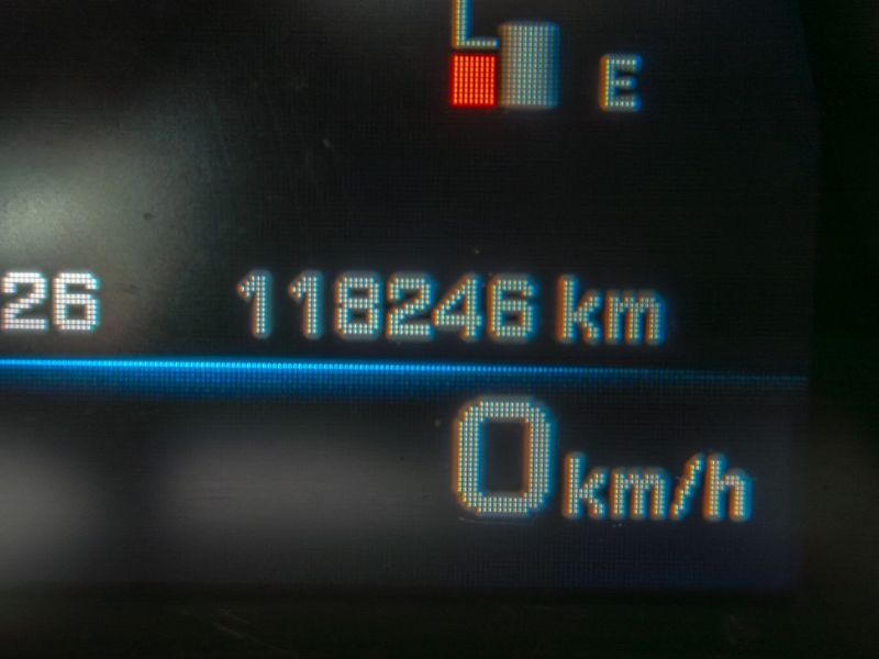 Land Rover Range Rover Evoque (2013) 2.2D 140KW 4x4 – MAT - fotka 25 z 51