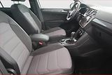 Volkswagen Tiguan (2017) R-Line 2.0 TDI, 4X4, Automat - náhled 9