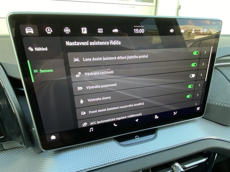 Škoda Kodiaq 2,0 TDI Sportline 4x4 DSG - fotka 21 z 30