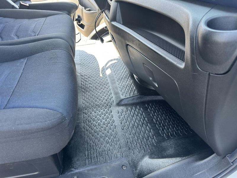 Iveco Daily 3.0,132kw,10p.motor 45 tis.km - fotka 21 z 36