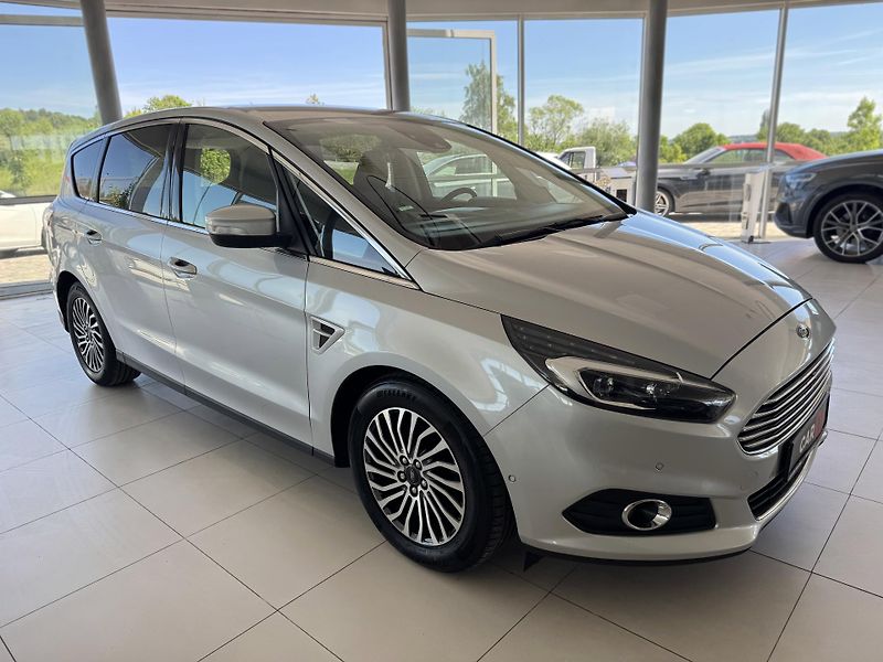 Ford S-MAX 2,0TDCi AT8*140kW*REZERVACE! - fotka 4 z 34