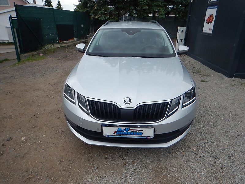 Škoda Octavia 2.0 TDI, DSG - fotka 3 z 28