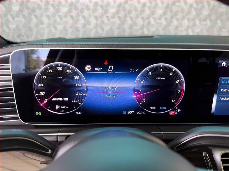 Mercedes-Benz GLE (2023) 53 AMG 4MATIC+ - fotka 7 z 22