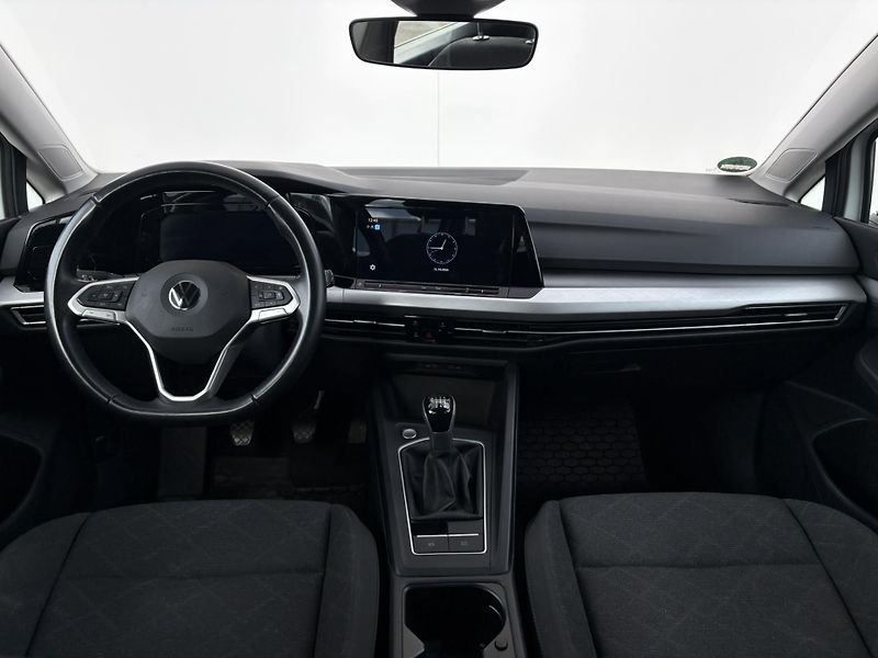 Volkswagen Golf 2.0 TDI 110kW Life - fotka 5 z 20