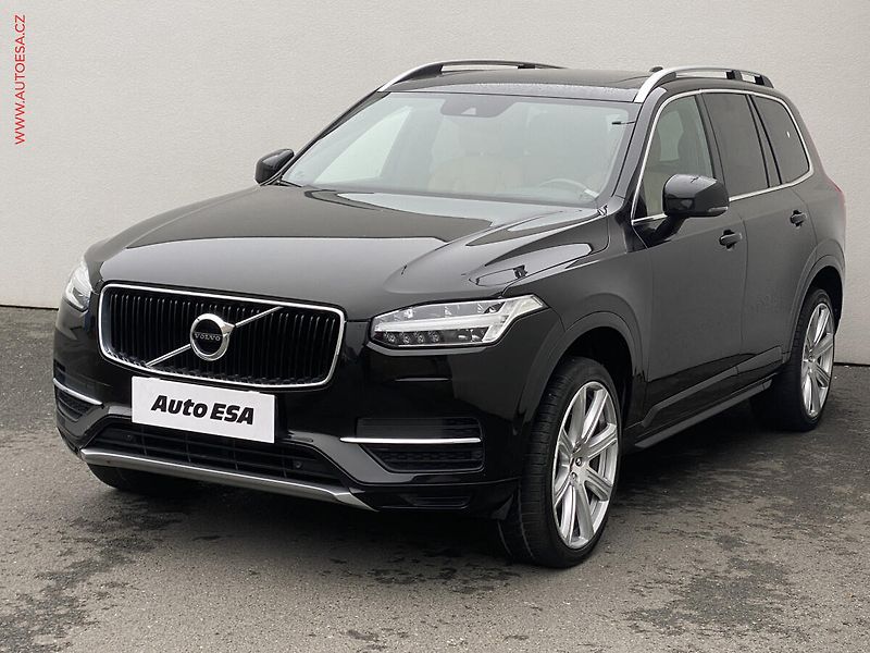 Volvo XC90 (2016) 2.0 D, Momentum, AT - fotka 3 z 20