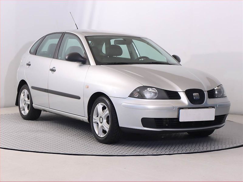 Seat Ibiza (2004) 1.4 16V, Serv.kniha, po STK - fotka 1 z 14