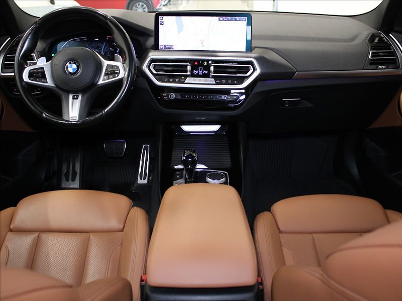 BMW X3 3,0 30xD M-Paket VÝPRODEJ! - fotka 8 z 34