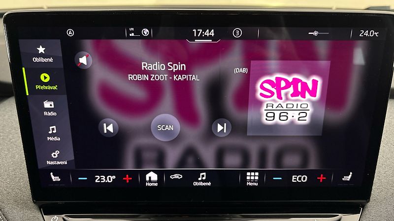Škoda Enyaq 82 kWh AUT 80 Loft - fotka 11 z 29