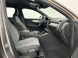 Volvo XC40 2.0  B4 Momentum Pro - náhled 17