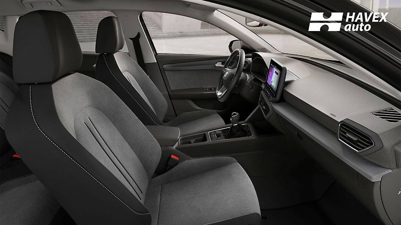 Seat Leon (2025) 1.5 eTSI 115k DSG Style - fotka 7 z 7