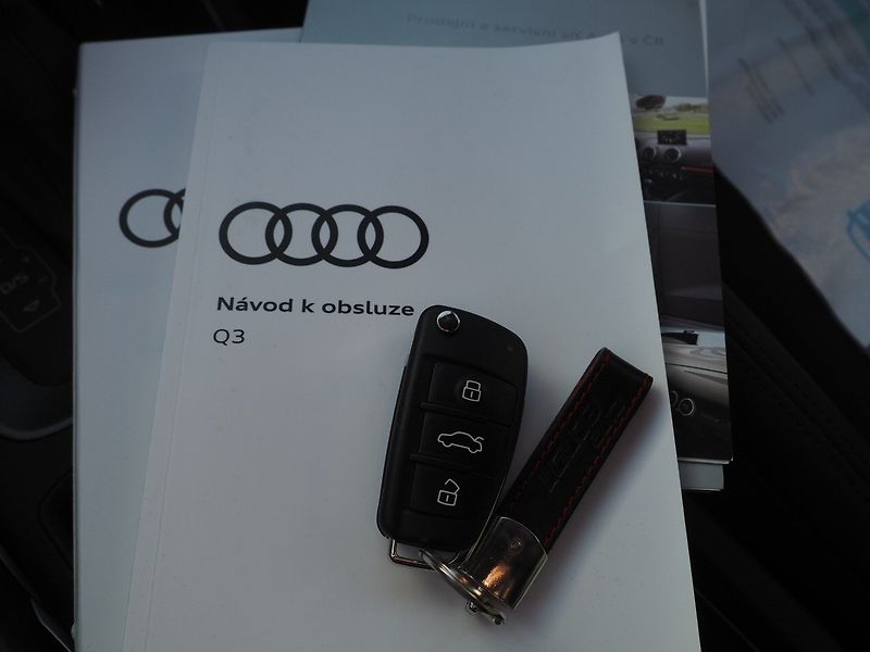 Audi RS Q3 (2020) 2.5 TFSI 294 kW, S-Tronic, CZ - fotka 37 z 38