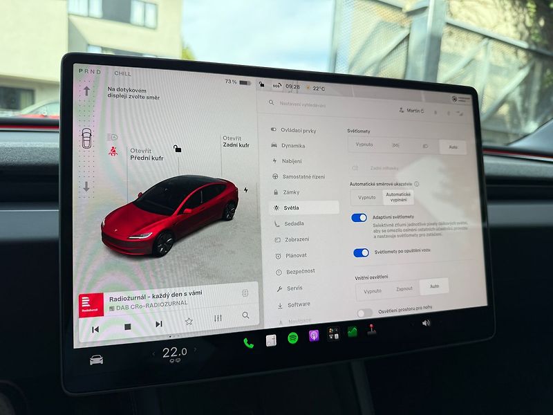 Tesla Model 3 Standart Range Premium - fotka 21 z 37