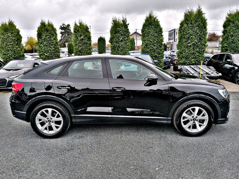 Audi Q3 (2022) SPORTBACK 2.0 35TDi S-Tronic - fotka 6 z 34