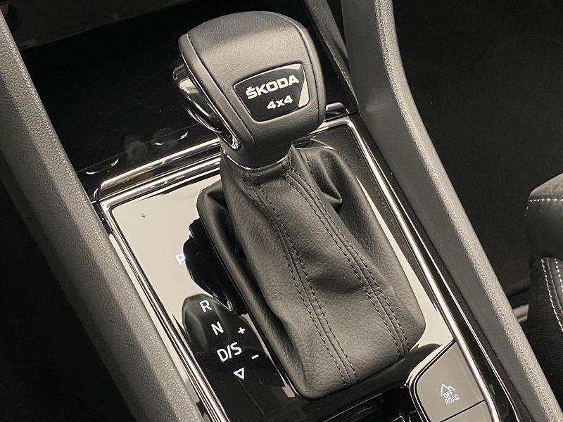 Škoda Kodiaq 2.0TSI 140kW STYLE 4x4 DSG CZ - fotka 28 z 46