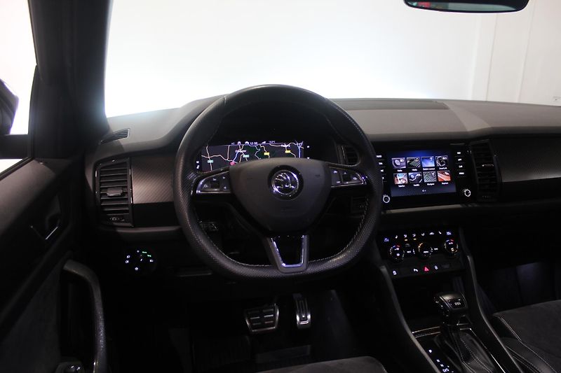 Škoda Kodiaq (2020) 2.0TDI DSG SportLine Display - fotka 32 z 35