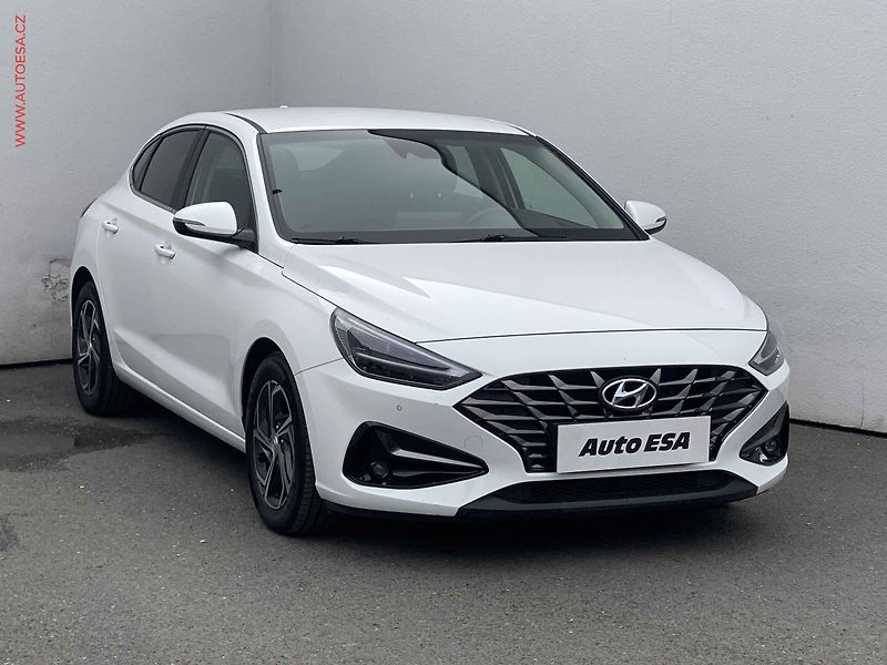 Hyundai i30 (2022) 1.0 T-GDI, 1.maj,ČR, servis - fotografie inzerátu