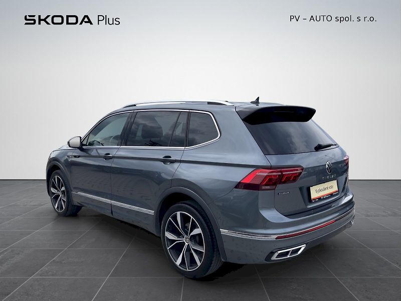Volkswagen Tiguan Allspace (2023) R-Line 2.0 TSI 140 kW 4MOTION - fotka 28 z 35