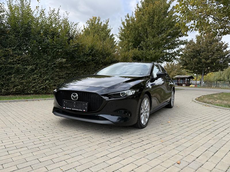 Mazda 3 2.0 Skyactiv-X Mild-Hybrid - fotka 2 z 35