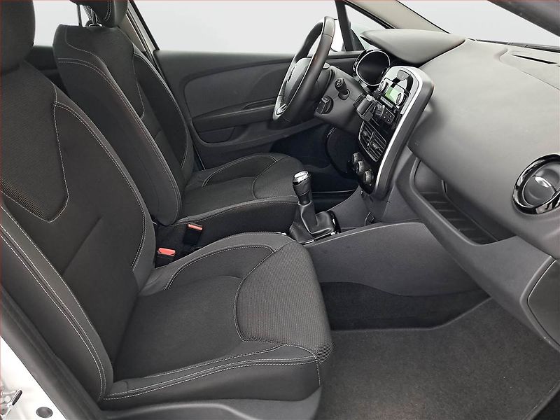 Renault Clio (2018) 1.2 16V, Tempomat - fotka 9 z 14