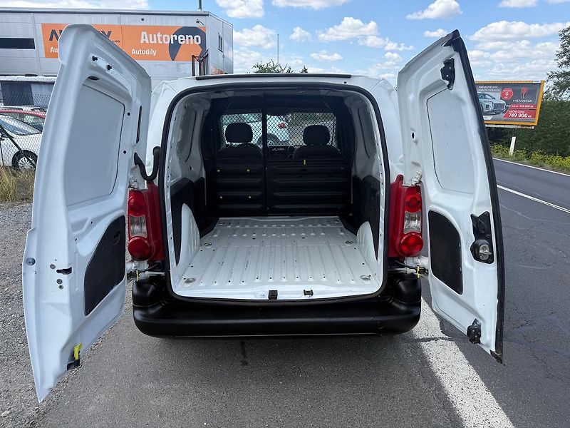 Peugeot Partner 1.6 HDi, 55 kW, koupeno v ČR - fotka 10 z 17