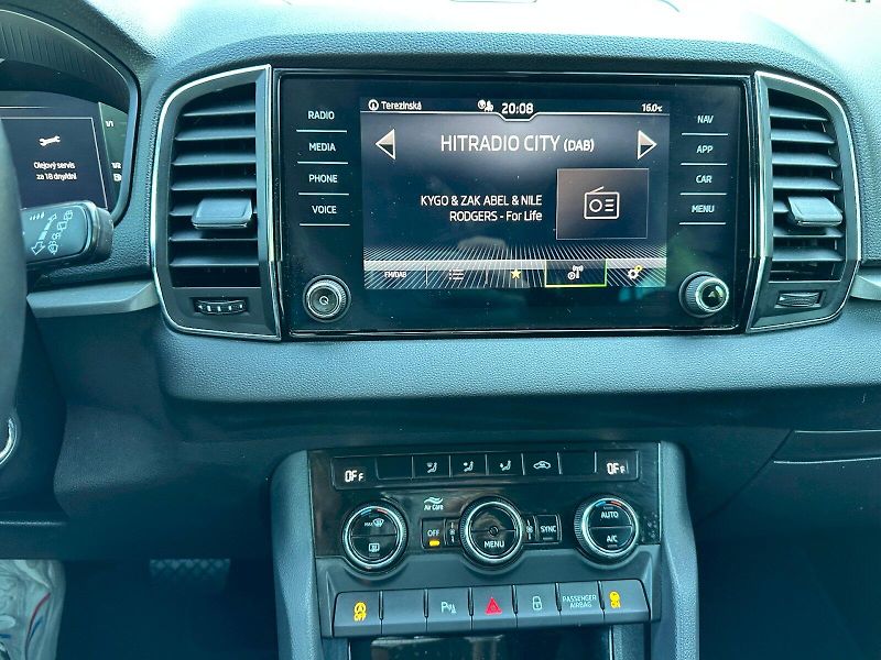 Škoda Karoq (2021) 2.0 TDI 85 kW Ambition DSG - fotka 14 z 26