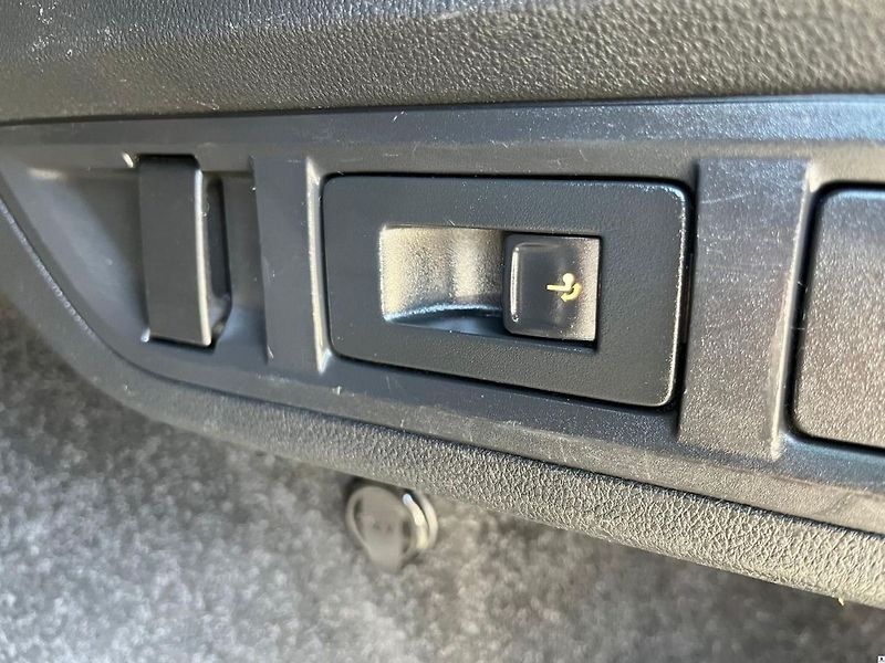 Škoda Octavia 2.0TDI-85KW/2022/1M,WEBASTO-ZÁ - fotka 37 z 48