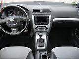 Škoda Octavia (2011) 2.0 TDi, RS, DSG, bixen - náhled 8