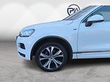 Volkswagen Touareg 3.0 TDi  R-Line - náhled 23