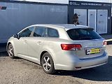 Toyota Avensis 1.6i, ČR, manual, 2x kola - náhled 4