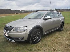 Škoda Octavia SCOUT 2.0TDi RS 135kW DSG - fotografie inzerátu
