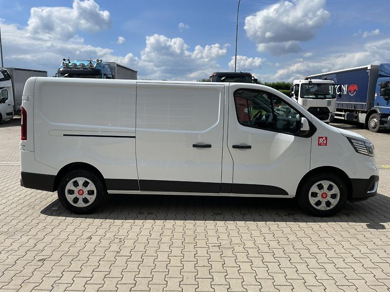 Renault Trafic (2026) VAN L2H1 150k RED - fotka 3 z 28