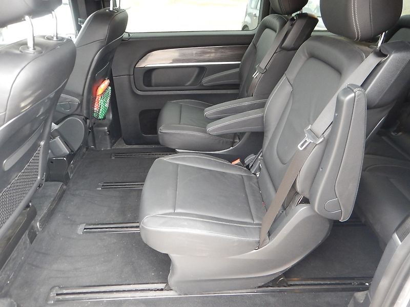 Mercedes-Benz Třídy V V 300 d, 7 MÍST, 174 kW - fotka 10 z 29