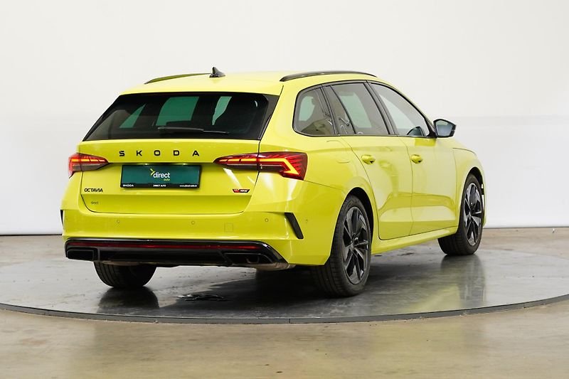 Škoda Octavia - fotka 2 z 28