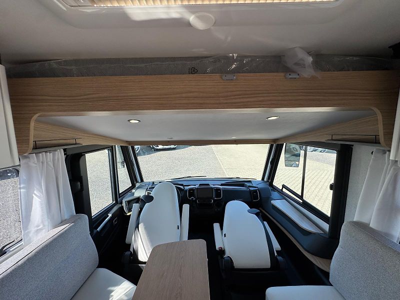 Pilote (2026) G740FGJ Expression - fotka 12 z 35