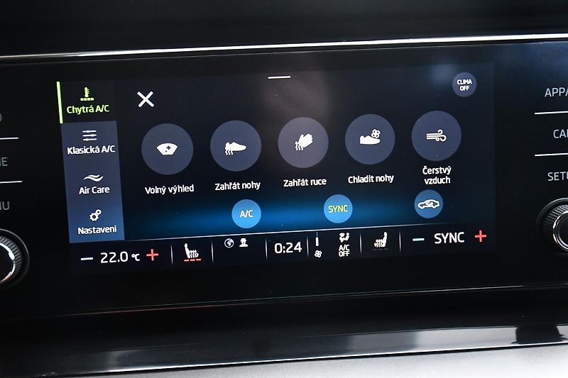 Škoda Octavia 1.5TSi ČR 1M Ambition - fotka 32 z 41