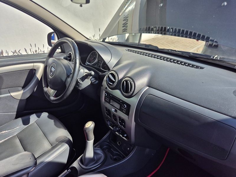 Dacia Duster (2013) 1.6 i Rozvody,Serviska - fotka 14 z 29
