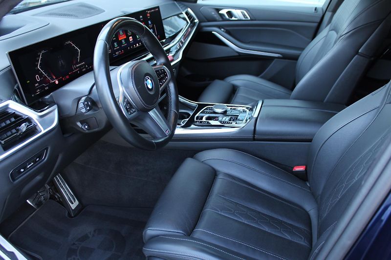 BMW X7 X7 xDrive40d - fotka 10 z 33