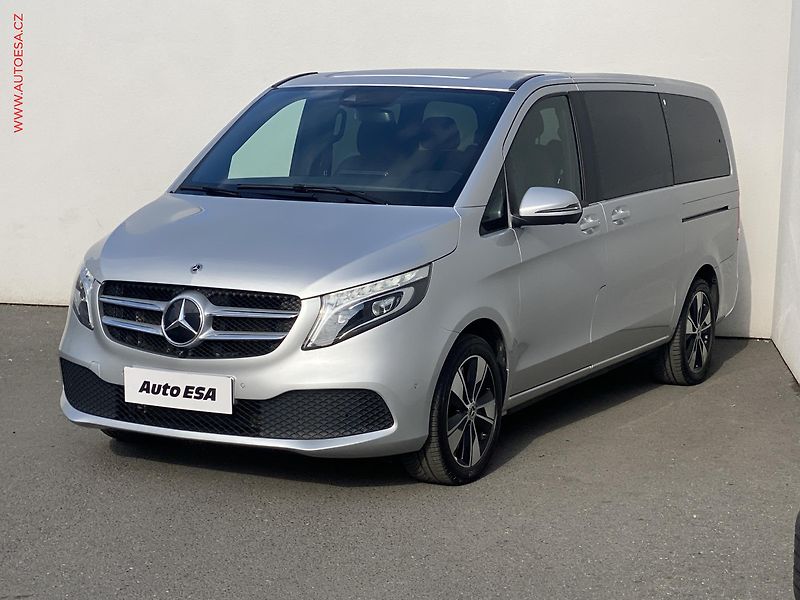 Mercedes-Benz Třídy V (2022) 2.0CDi V300 7míst, ČR, AT - fotka 3 z 23