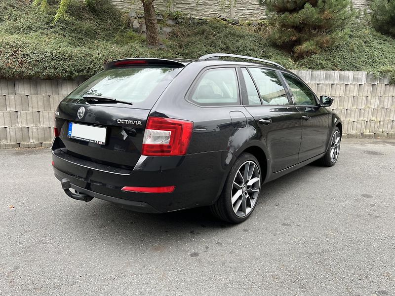 Škoda Octavia 2.0 TDi 110 kW SERVISKA - fotka 5 z 17