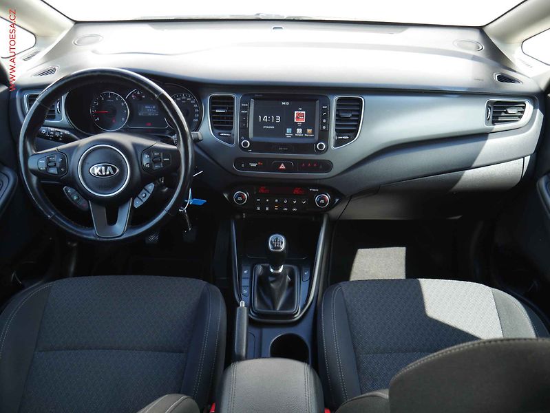 Kia Carens (2017) 1.6GDi, 1.maj,ČR, Navi, park - fotka 7 z 22