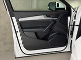 Audi Q5 2,0 TDi  Quattro S-Line Assist - náhled 21