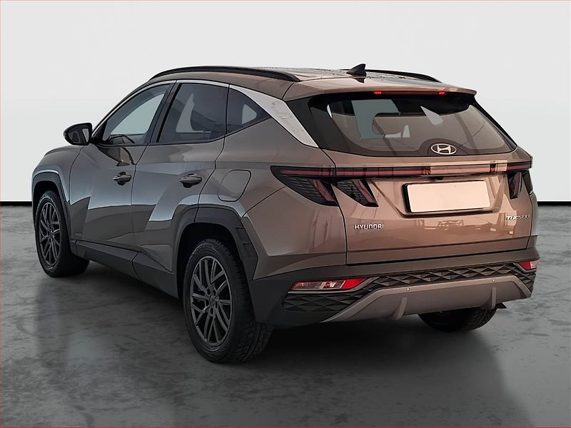Hyundai Tucson (2023) 1.6 T-GDI - fotka 4 z 16