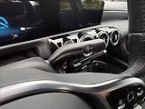 Mercedes-Benz Třídy A 1,3 250e Full Led,Navi,Výhřev - náhled 9