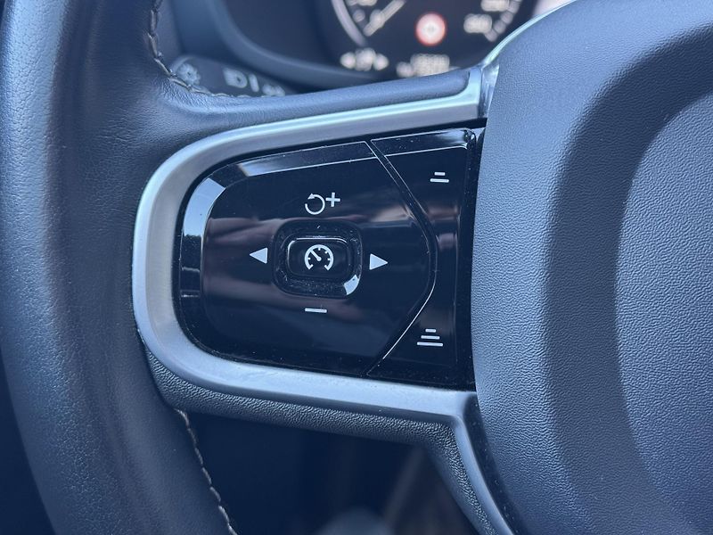 Volvo V60 (2020) 2,0 T8 4X4, Recharge, Polestar - fotka 26 z 47