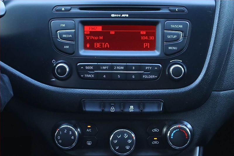 Kia Ceed (2012) 1.4 CVVT, Serv.kniha - fotka 12 z 19