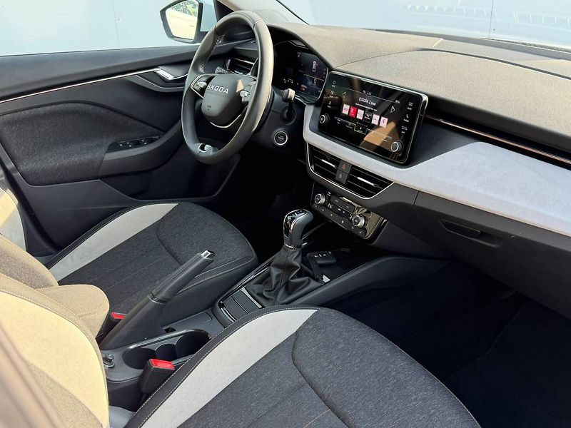 Škoda Scala Top Selection 1,0 TSI 85 kW 7° - fotka 6 z 34