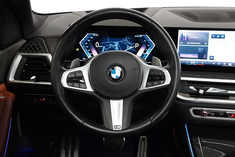 BMW X7 Xdrive40d,Mpaket,ČR,DPH,Tažné - fotka 27 z 40