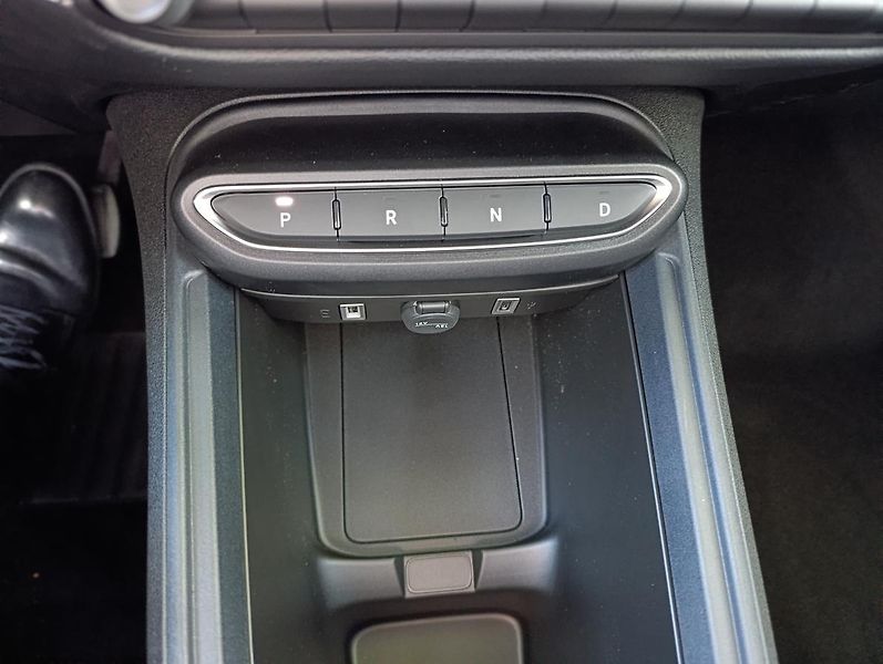 Jeep Avenger (2026) Longitude 1.2 Turbo e-Hybrid - fotka 17 z 24
