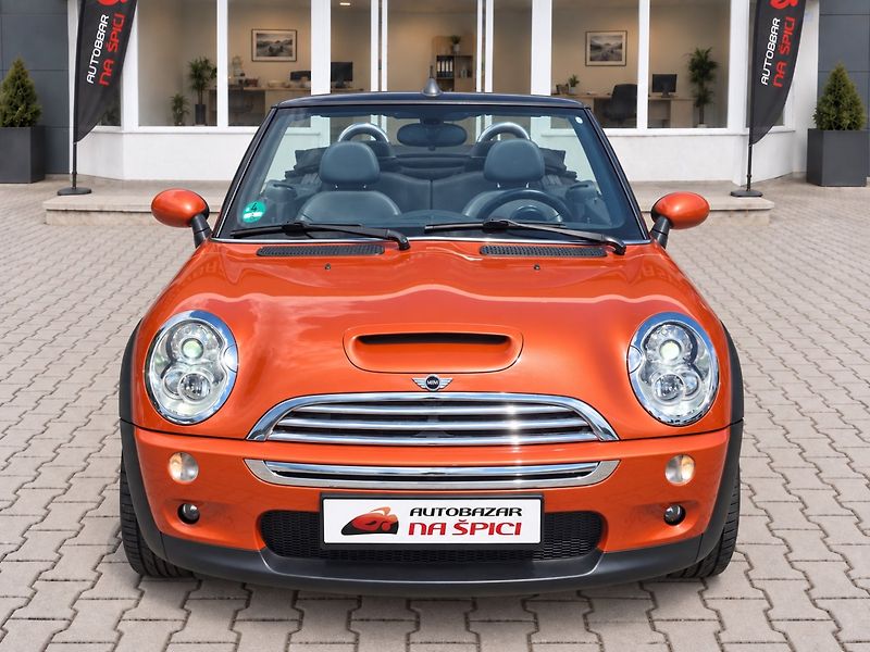 Mini Cooper S (2004) CABRIO 1.6 125kW KOMPRESOR - fotka 4 z 27